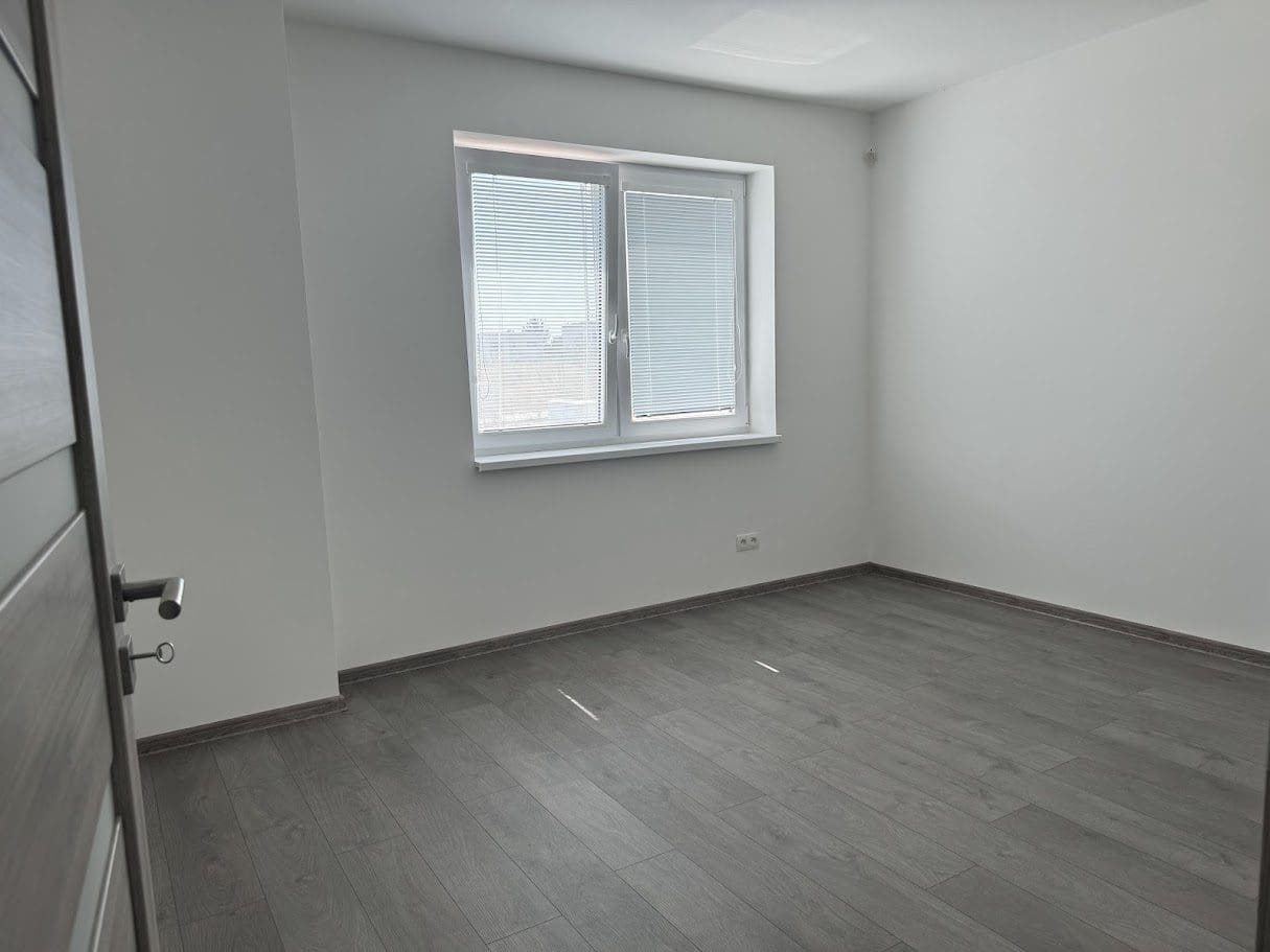 Galéria Nová Tehelňa 4 izbový dom - 13